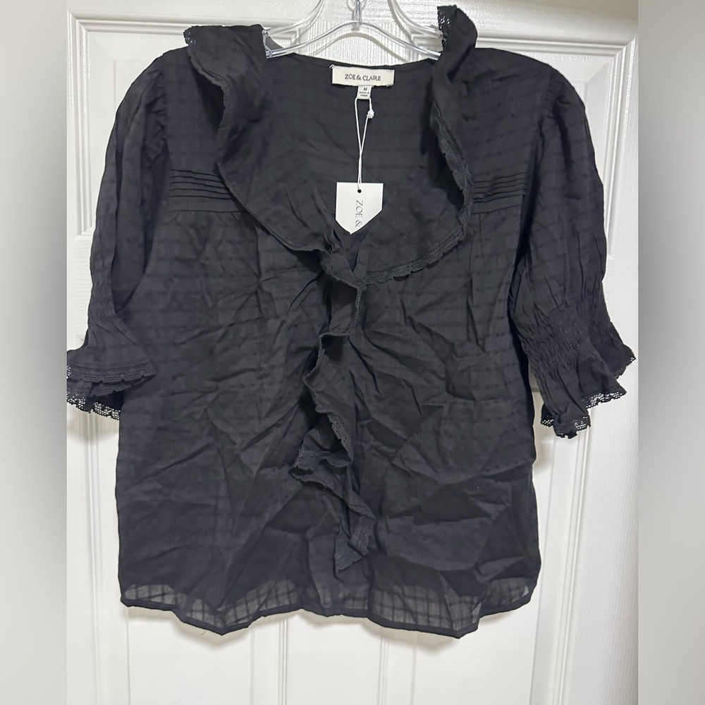 Zoe & Claire lace trimmed ruffle blouse sz XS,S,M NEW